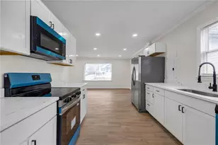 2060 Baker Rd, Atlanta, GA 30318 - Photo 15