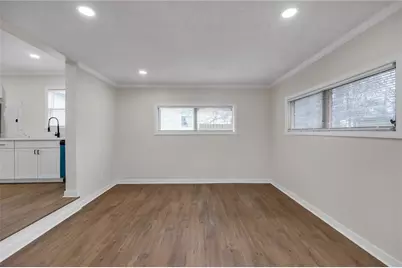 2060 Baker Rd, Atlanta, GA 30318 - Photo 17