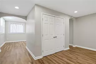 4927 Wade Valley Way, Cumming, GA 30040 - Photo 9