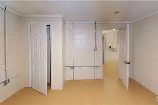 1205 Crawford Dr, Albany, GA 31705 - Photo 11