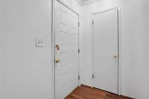 319 Park Ridge Cir, Marietta, GA 30068 - Photo 3