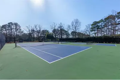 319 Park Ridge Circle, Marietta, GA 30068 - Photo 25