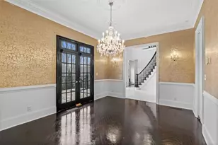 2878 Heather Row Ridge SW, Lilburn, GA 30047 - Photo 13