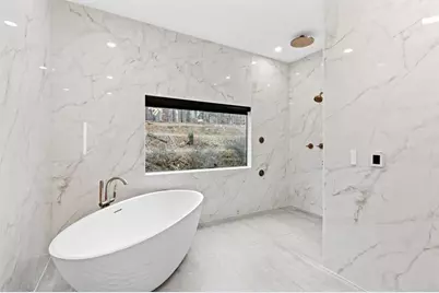 2878 Heather Row Ridge SW, Lilburn, GA 30047 - Photo 7