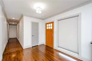 399 Hammond Dr, Atlanta, GA 30328 - Photo 5