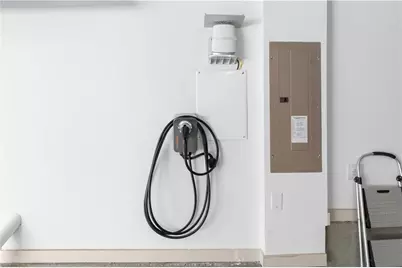 519 Broadview Lane NE, Atlanta, GA 30324 - Photo 69