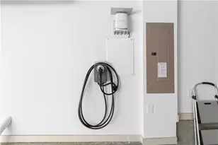 519 Broadview Ln NE, Atlanta, GA 30324 - Photo 69