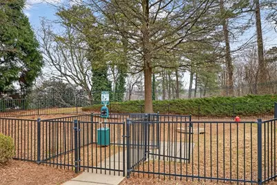 1710 Faulkland Avenue NE, Atlanta, GA 30329 - Photo 57