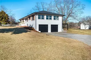 3241 Broadnax Mill Rd, Loganville, GA 30052 - Photo 7