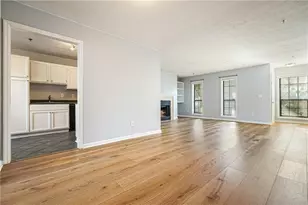 4501 Vinings Central Trace SE, Atlanta, GA 30339 - Photo 13