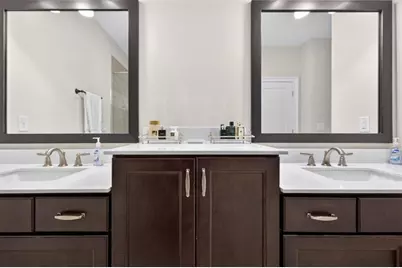 7012 Seneca Court, Roswell, GA 30076 - Photo 17