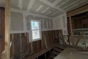 2005 Arlington Cir NW, Atlanta, GA 30318 - Photo 7