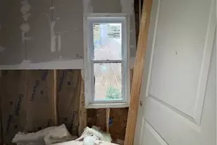 2005 Arlington Cir NW, Atlanta, GA 30318 - Photo 13