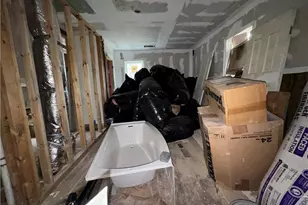 2005 Arlington Cir NW, Atlanta, GA 30318 - Photo 3