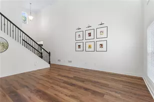 1107 Forest Creek Dr, Canton, GA 30115 - Photo 9