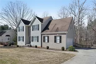 4586 Duane Dr, Buford, GA 30519 - Photo 3