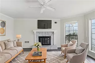 5452 Forest Path Ct, Stone Mountain, GA 30088 - Photo 3