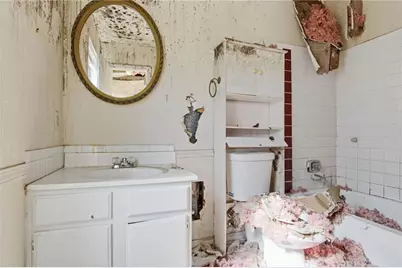 5452 Forest Path Court, Stone Mountain, GA 30088 - Photo 25