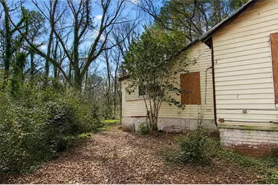 731 Bolton Road NW, Atlanta, GA 30331 - Photo 9