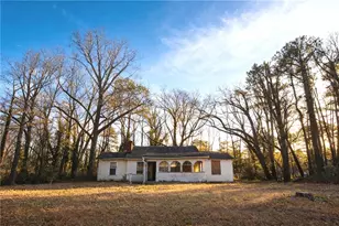 731 Bolton Rd NW, Atlanta, GA 30331 - Photo 1