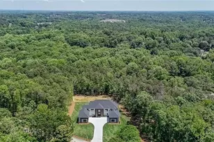 2843 N Bogan Rd, Buford, GA 30519 - Photo 3