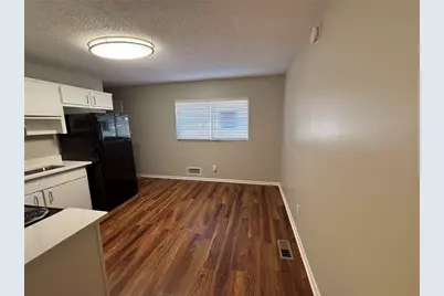 8117 Attleboro Drive, Jonesboro, GA 30238 - Photo 5