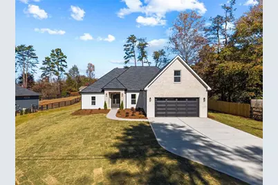 3715 Cameron Circle, Gainesville, GA 30506 - Photo 1