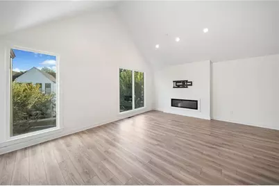 104 Pearl Street, Woodstock, GA 30188 - Photo 11