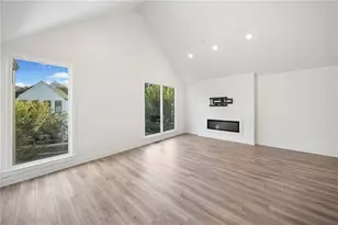 104 Pearl St, Woodstock, GA 30188 - Photo 11