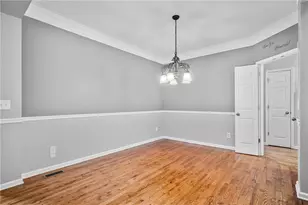 4915 Lazy Creek Ct, Cumming, GA 30028 - Photo 7