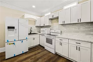 684 S Elizabeth Pl NW, Atlanta, GA 30318 - Photo 7