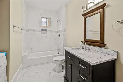 684 S Elizabeth Place NW, Atlanta, GA 30318 - Photo 13