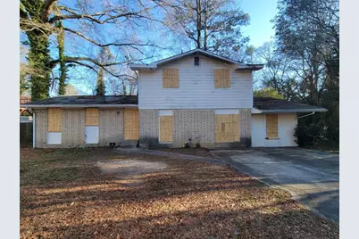 745 S Carter Drive, Jonesboro, GA 30236 - Photo 1