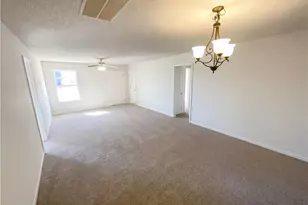 350 Lambert Overlook Cir, Carrollton, GA 30117 - Photo 3