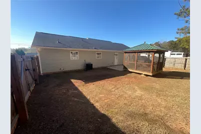 350 Lambert Overlook Circle, Carrollton, GA 30117 - Photo 5