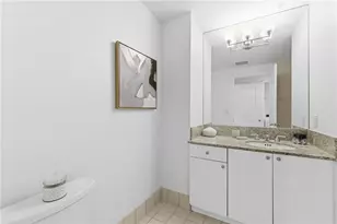 3338 Peachtree Rd NE, Atlanta, GA 30326 - Photo 19