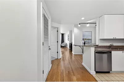 3338 Peachtree Road NE #705, Atlanta, GA 30326 - Photo 15