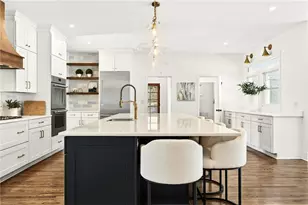 111 Cherry Hill Dr, Marietta, GA 30067 - Photo 7