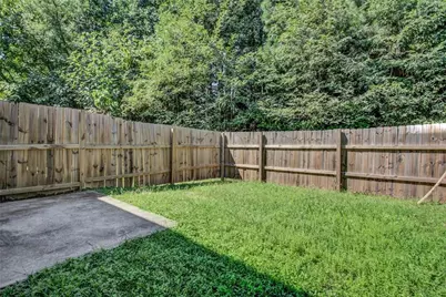 6320 Hickory Lane Circle, Union City, GA 30291 - Photo 27