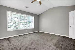 6320 Hickory Ln Cir, Union City, GA 30291 - Photo 19