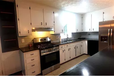 3820 Menloe Way, Snellville, GA 30039 - Photo 3