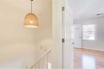 879 Lenox Oaks Circle NE, Atlanta, GA 30324 - Photo 13