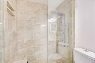 879 Lenox Oaks Cir NE, Atlanta, GA 30324 - Photo 19