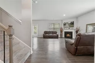 3604 Wartrace Dr, Atlanta, GA 30331 - Photo 3