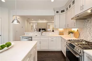 545 Canton Walk, Roswell, GA 30075 - Photo 27