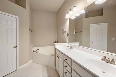 545 Canton Walk, Roswell, GA 30075 - Photo 101