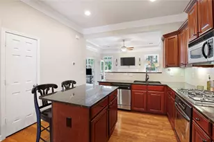 545 Canton Walk, Roswell, GA 30075 - Photo 73