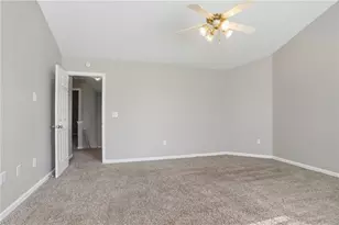 9553 Lakeview Cir, Union City, GA 30291 - Photo 21