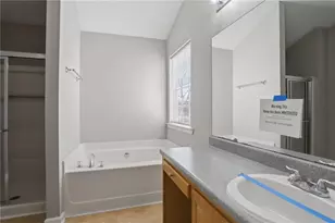 9553 Lakeview Cir, Union City, GA 30291 - Photo 25