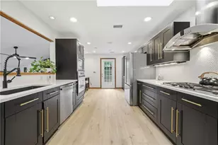 4256 Loch Highland Pkwy NE, Roswell, GA 30075 - Photo 11